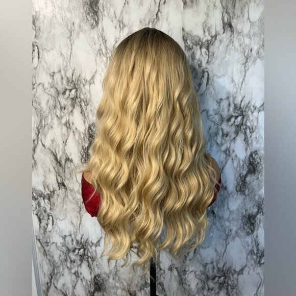 Balayage light Blonde Curly Wig With bangs - Picture 7 of 8